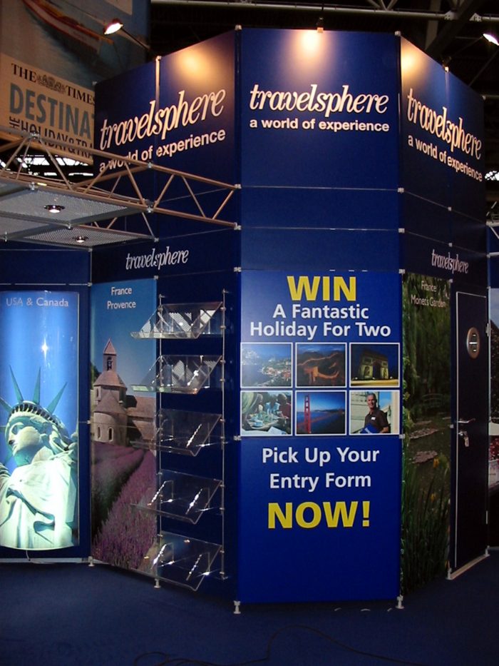 Exhibition stand built using the Leitner 1 modular panel system