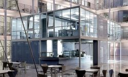 Leitner L_12 Modular double deck exhibition stand